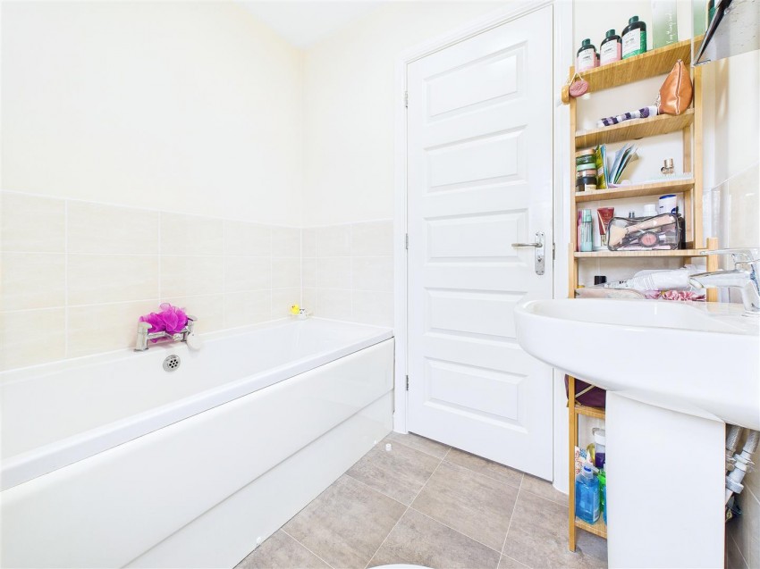 Images for Sunderland Close, Church Gresley