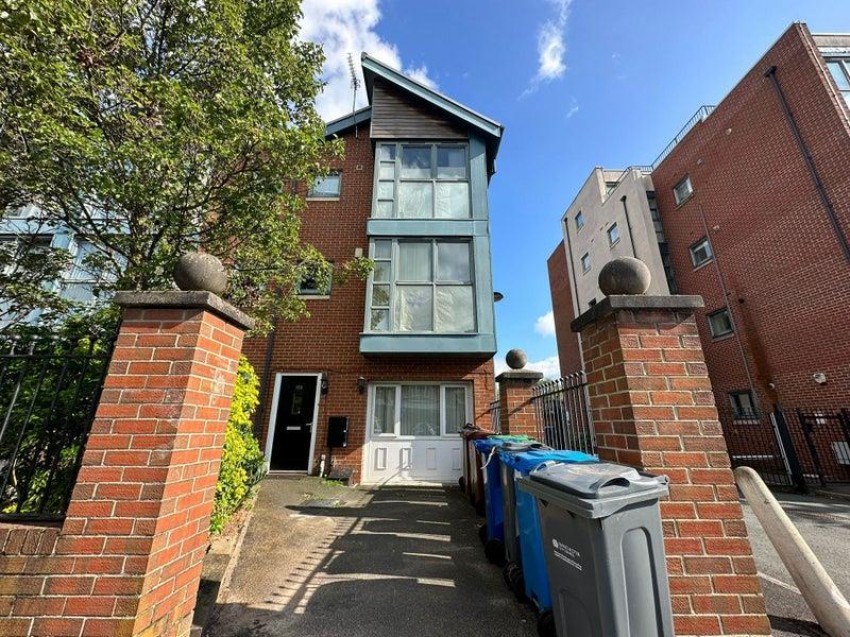 Images for Platt Lane, Manchester
