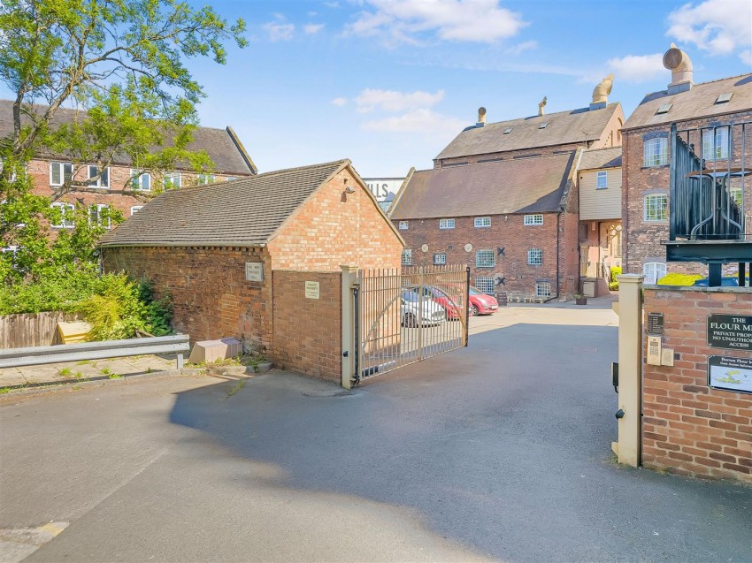 Images for The Old Mill, The Flour Mills, Burton-On-Trent