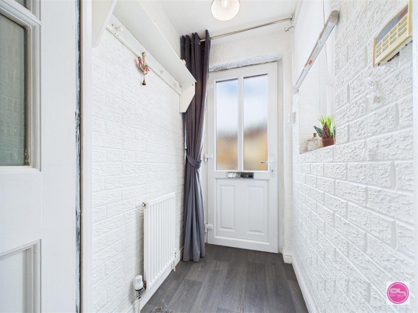 Images for The Gables, Newhall