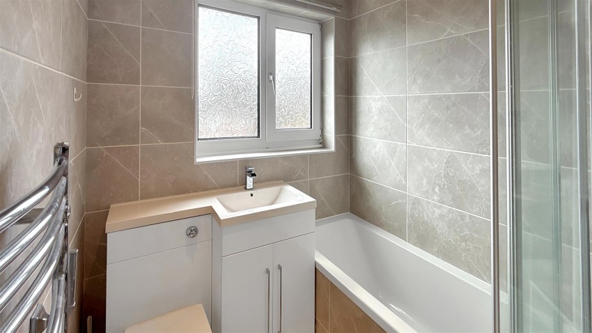 Images for Cringle Close, Bolton