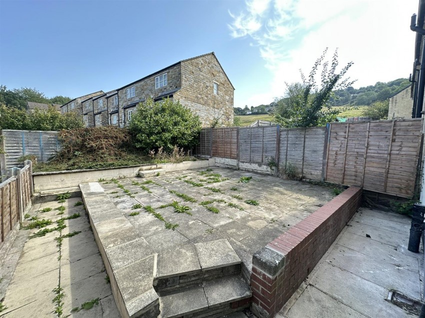 Images for Woodhouse Way, Keighley