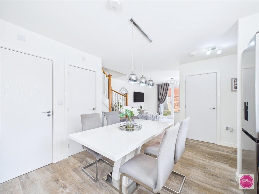 Images for Coral Lane, Newhall
