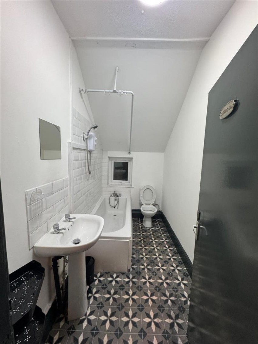 Images for Flat 5, 52 Ash Tree Road, Manchester
