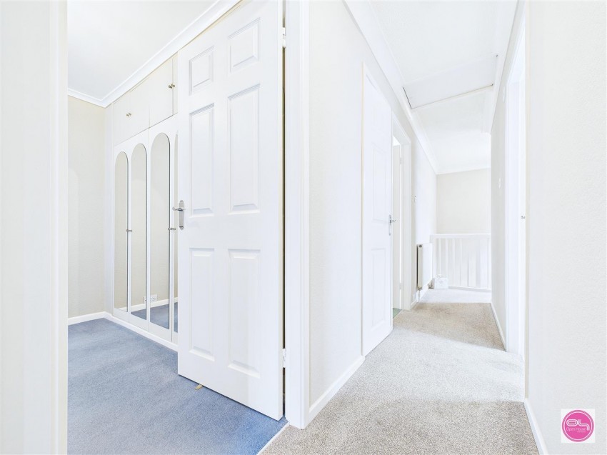 Images for Ashleigh Drive, Tamworth