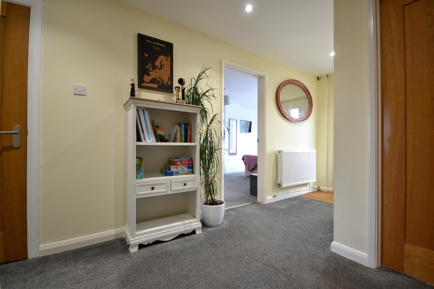 Images for Rectory Close, Roydon, King's Lynn