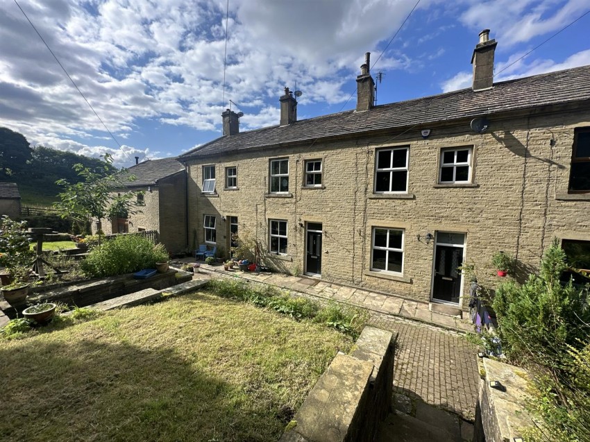 Images for Greenland, Station Road, Queensbury