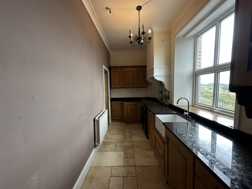 Images for Greenland, Station Road, Queensbury