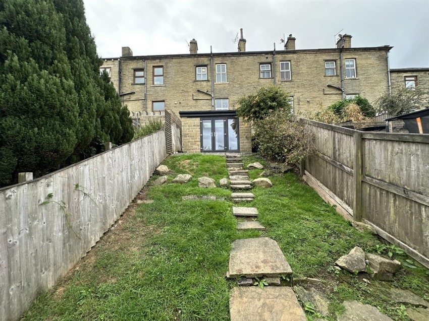 Images for Greenland, Station Road, Queensbury