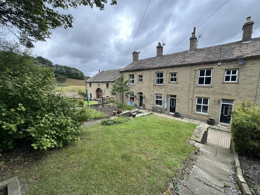 Images for Greenland, Station Road, Queensbury