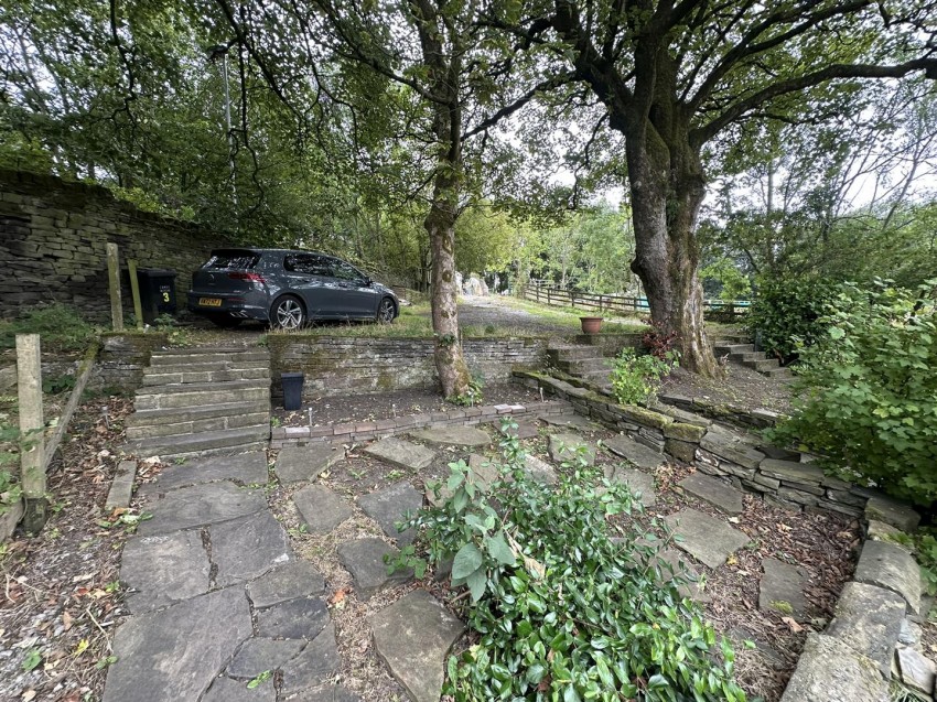 Images for Greenland, Station Road, Queensbury