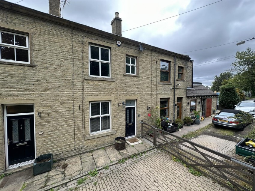 Images for Greenland, Station Road, Queensbury
