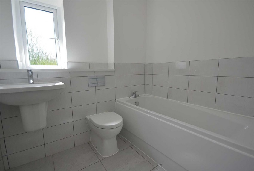 Images for Greenpark Avenue