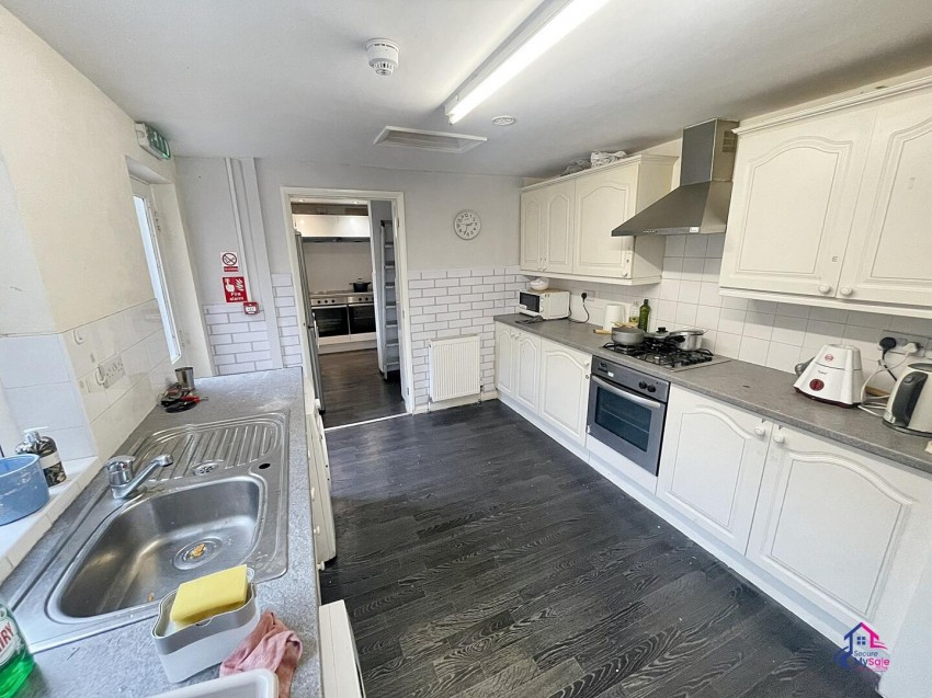 Images for Avenue Road, Grantham