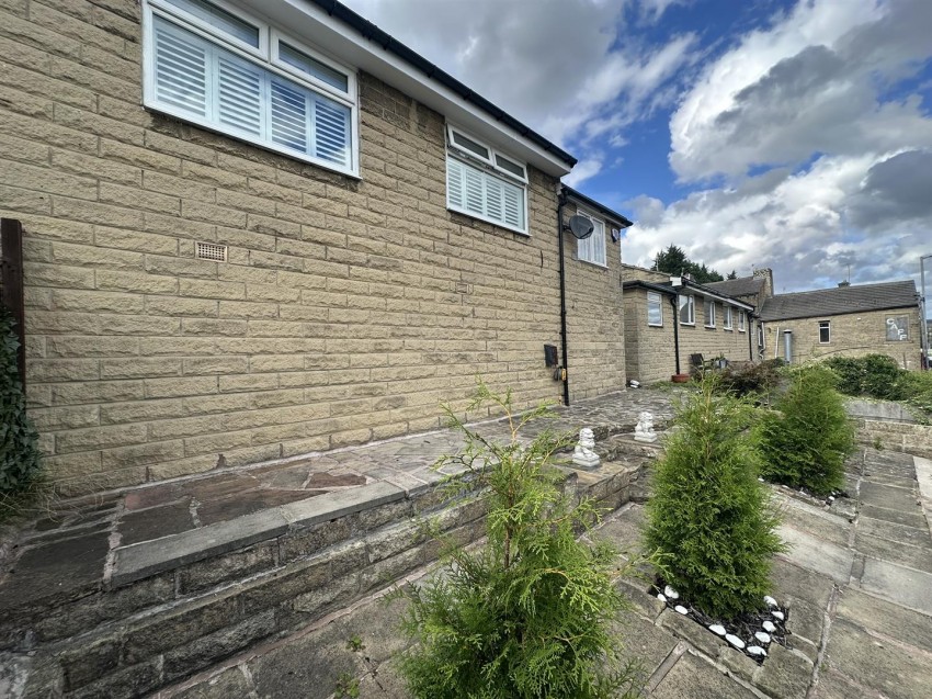 Images for Back Cromer Grove, Keighley