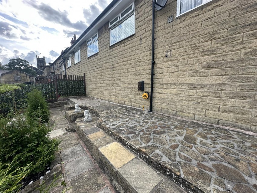 Images for Back Cromer Grove, Keighley