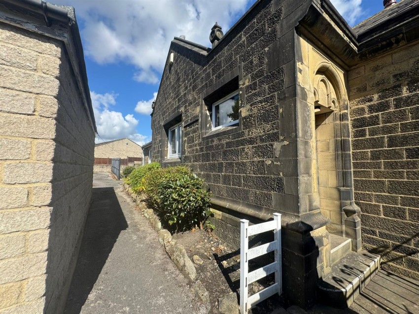 Images for Lees Lane, Haworth, Keighley