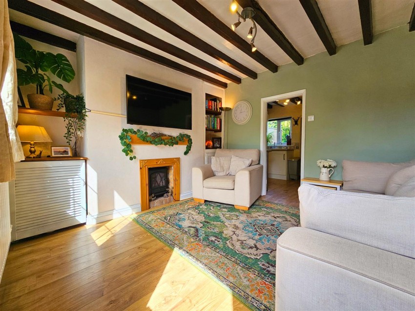 Images for Oddfellows Row, High Street, Measham