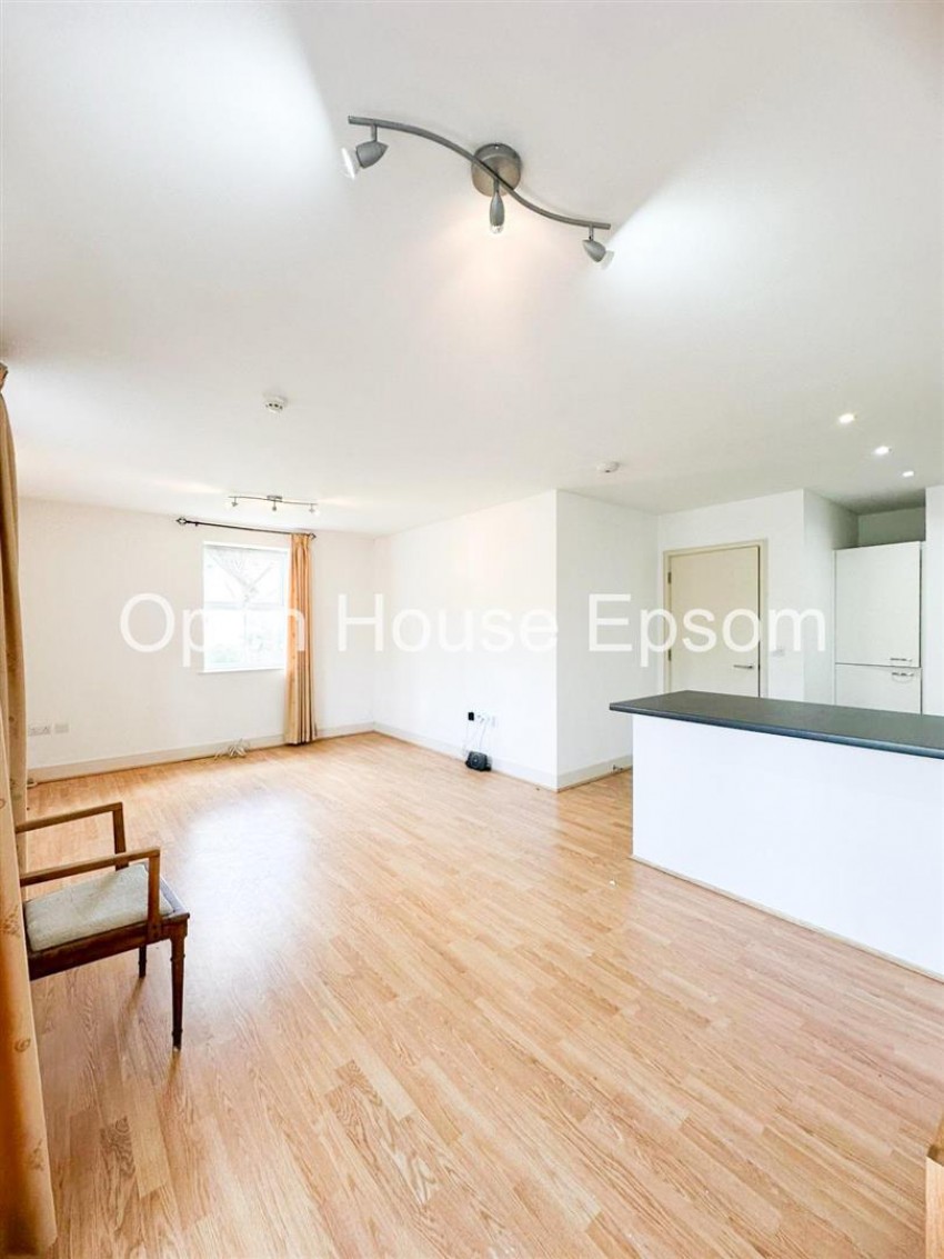 Images for Beaumont Drive, Worcester Park
