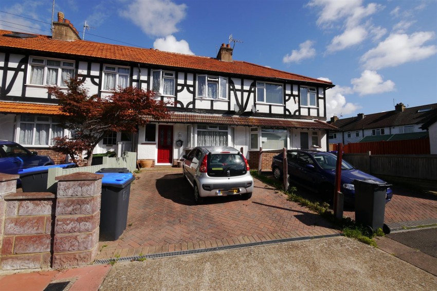 Images for Downlands Avenue