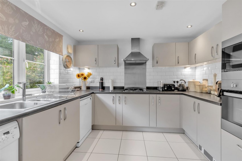 Images for Hayler Gardens, Southwater