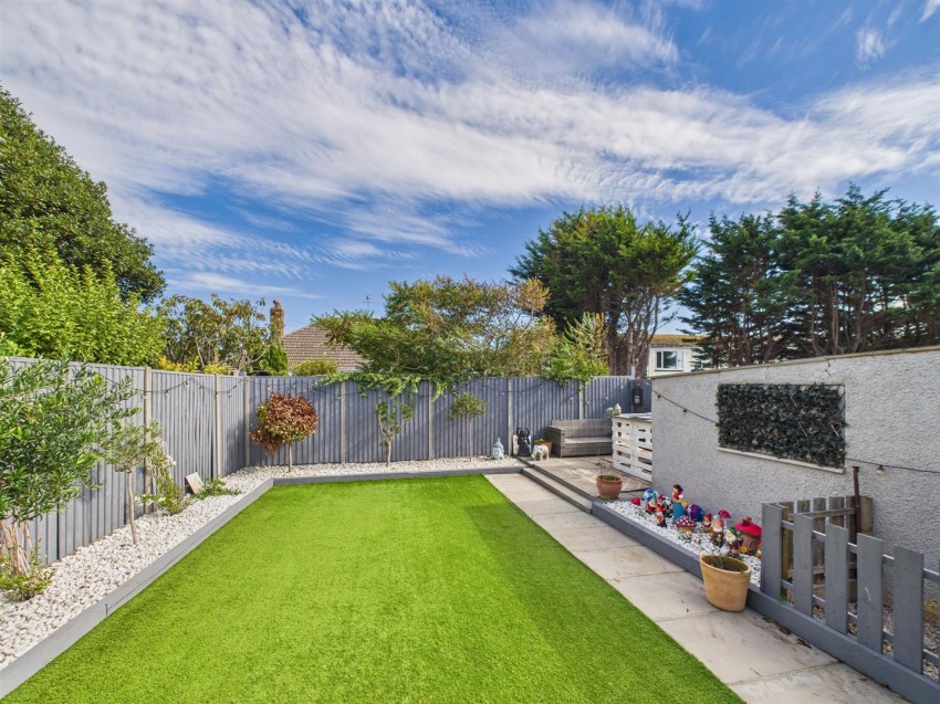 Images for Malines Avenue, Peacehaven