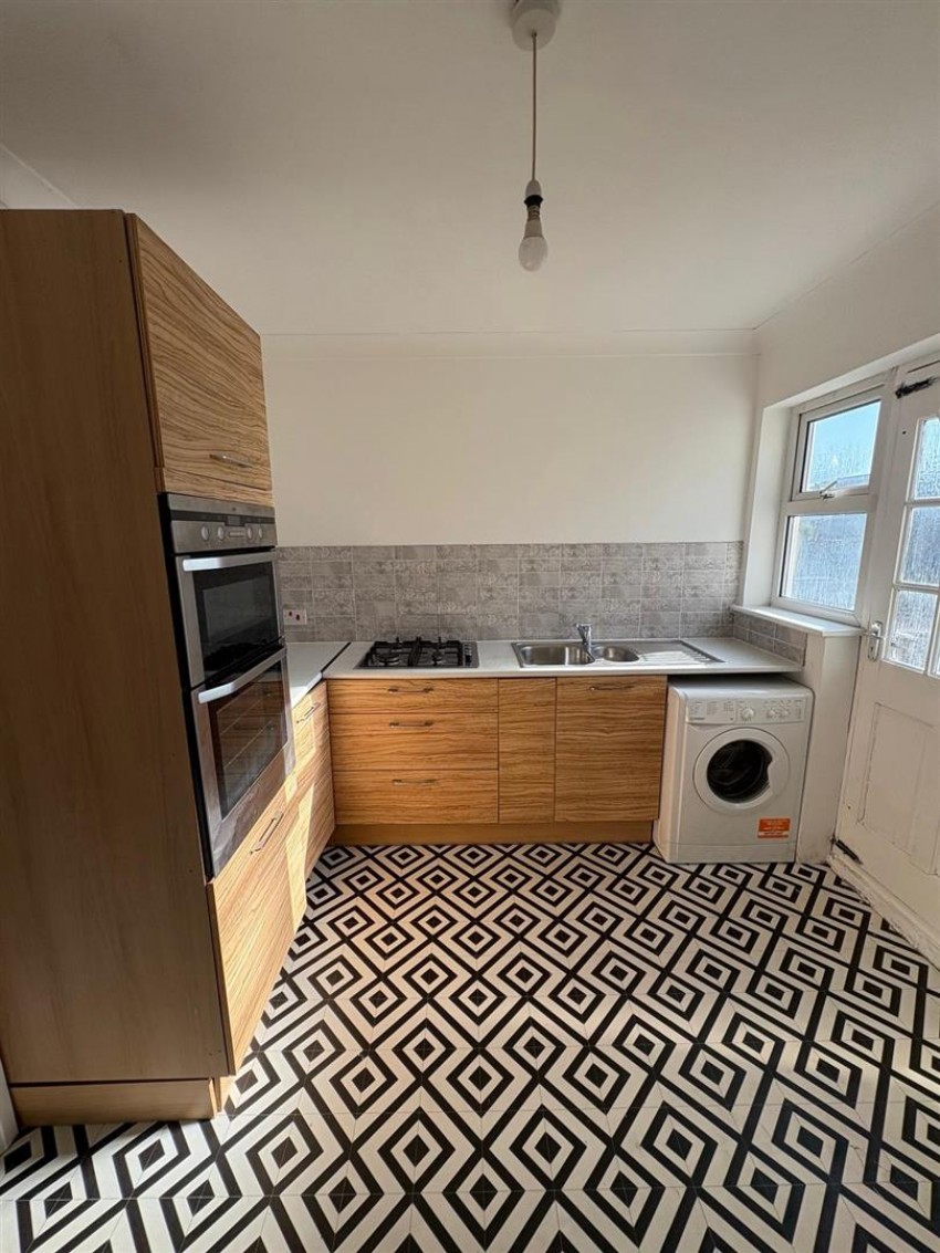 Images for Commercial Road, Westcliff-On-Sea