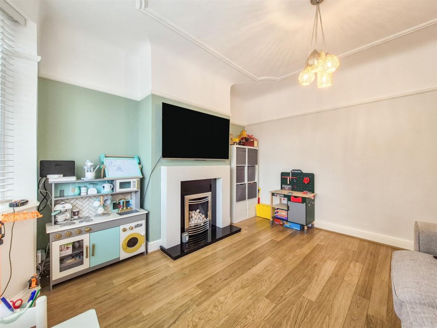 Images for Broxton Avenue, Prenton