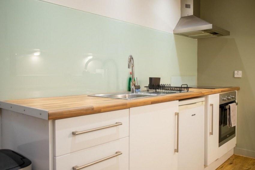 Images for Cross York Street, Leeds