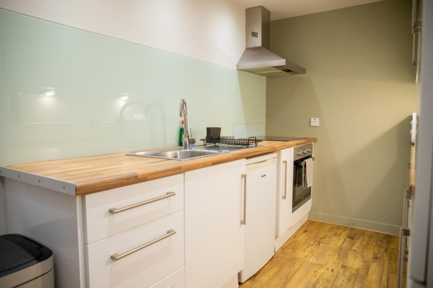 Images for Cross York Street, Leeds