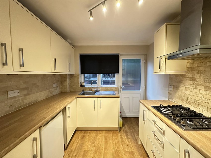 Images for South Edge, Keighley
