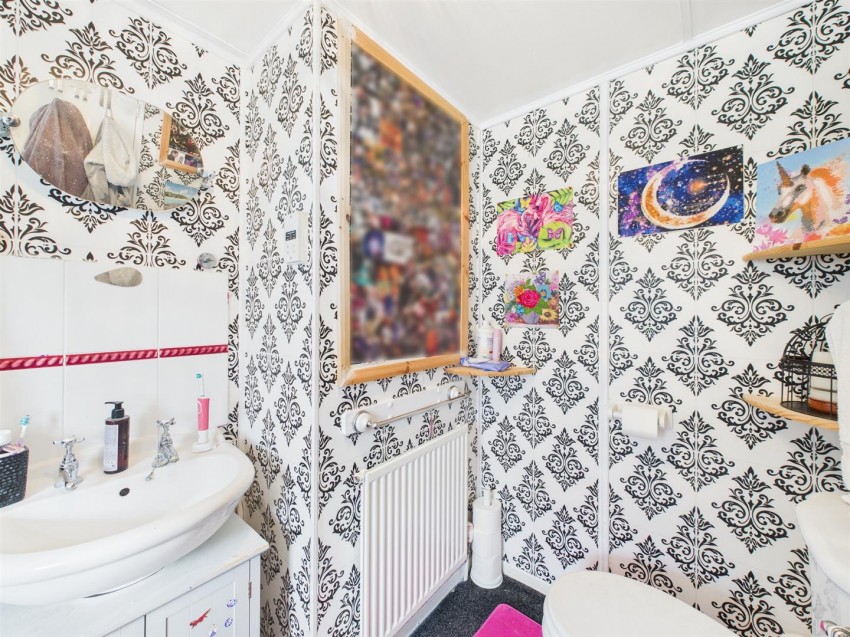 Images for Court Farm Road, Newhaven