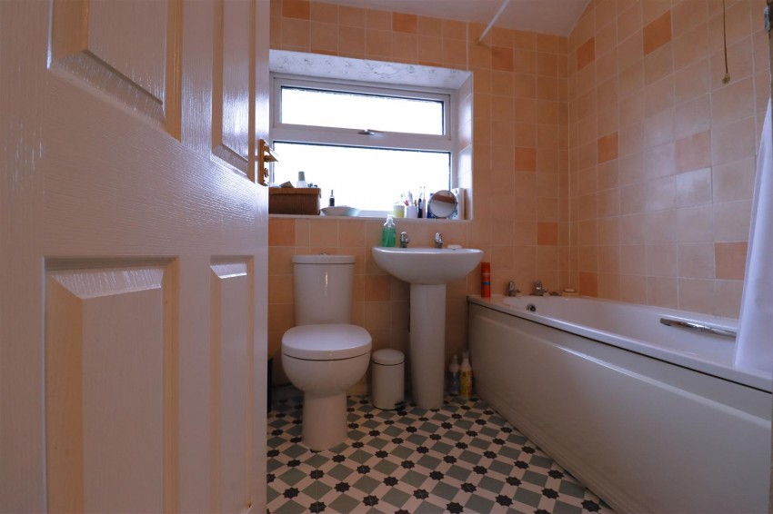 Images for Edinburgh Avenue, Sawston