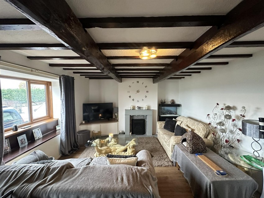 Images for Higher Springhead, Oakworth, Keighley