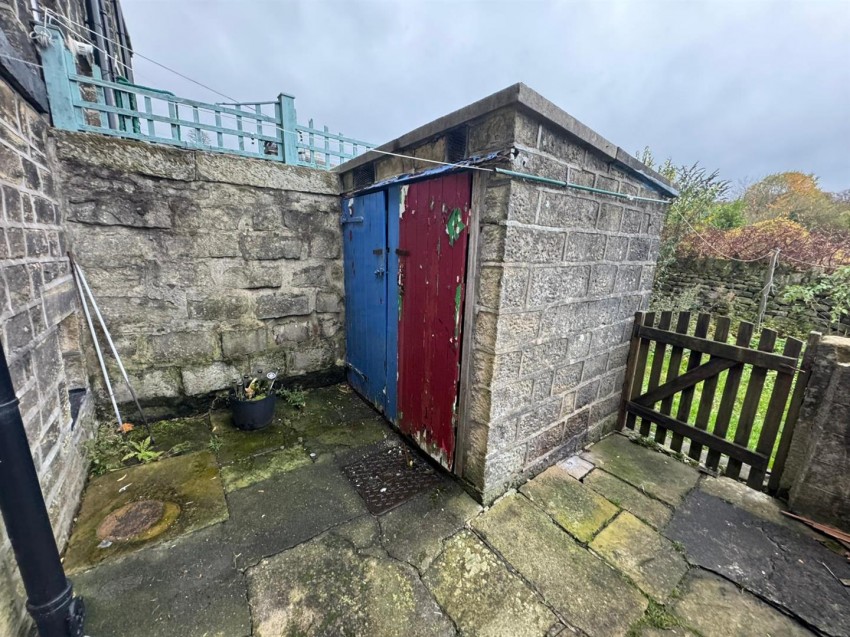 Images for Seed Hill Terrace, Steeton, Keighley