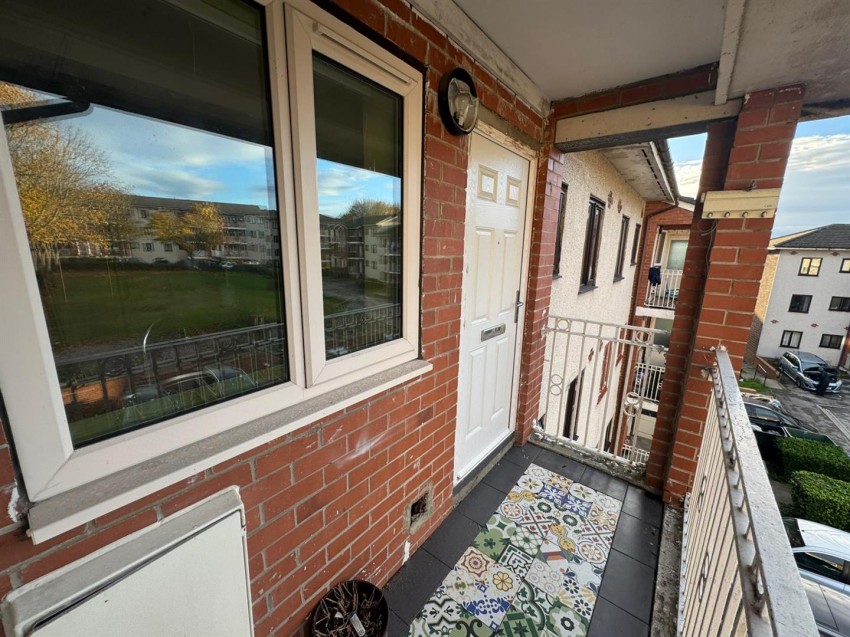 Images for Cristina, Flat 60 Regency Court Bradford Bd8 9Ex,