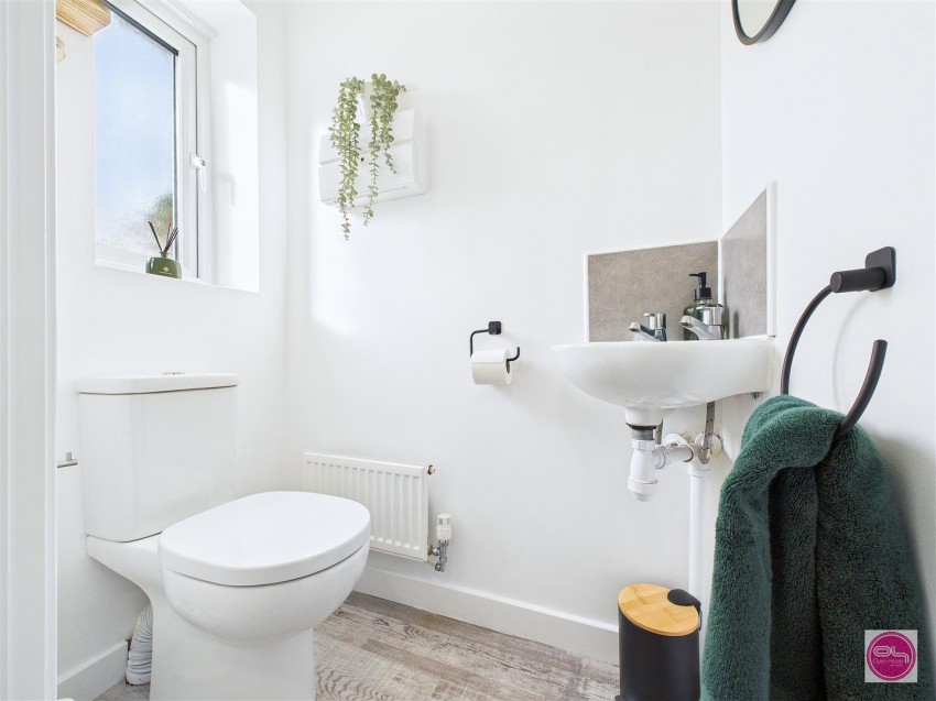 Images for Gilliver Close, Burton-On-Trent