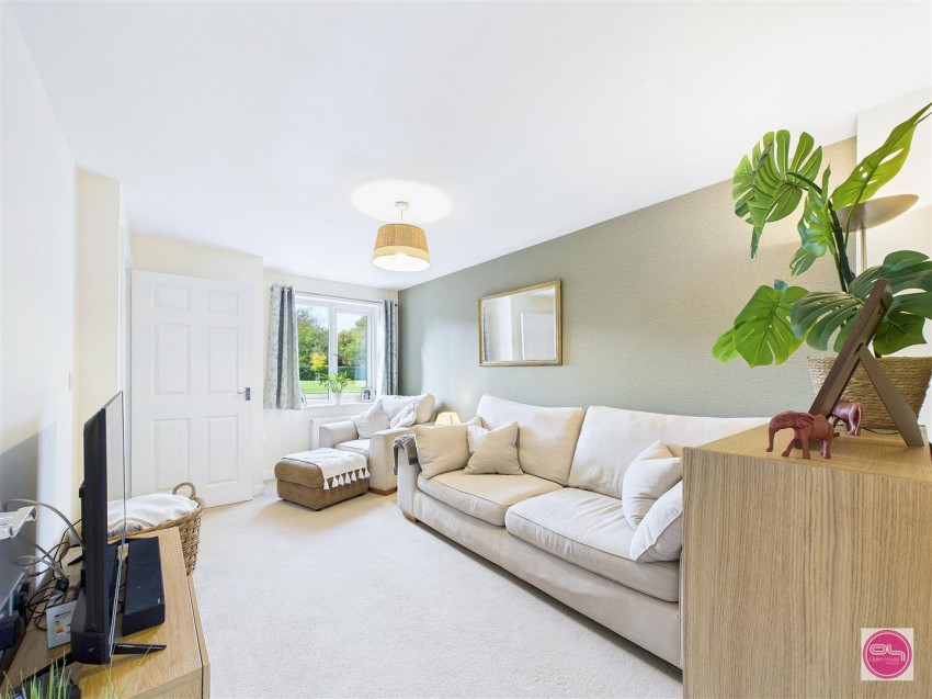 Images for Gilliver Close, Burton-On-Trent