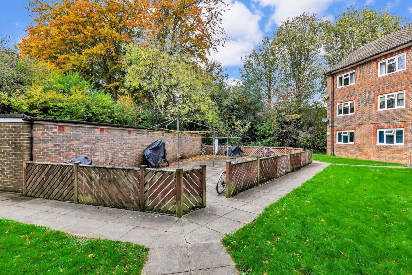 Images for Birches Road, Horsham