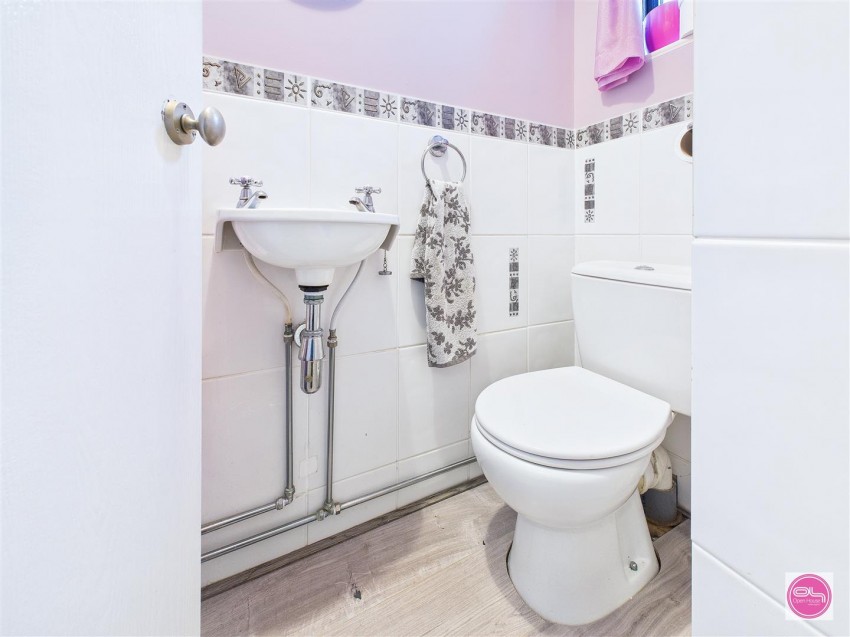 Images for Pine Walk, Castle Gresley, Swadlincote