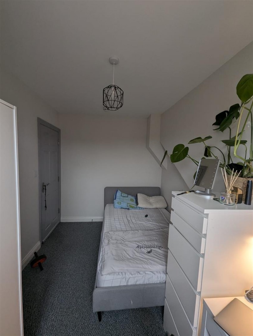 Images for Room 5 . 54 Mersey Road, Widnes