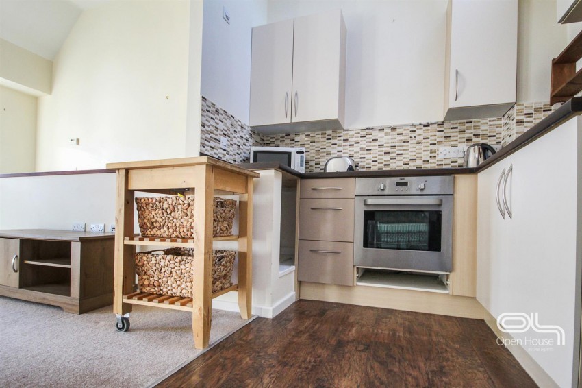 Images for Heathlands Grange, Burton-On-Trent