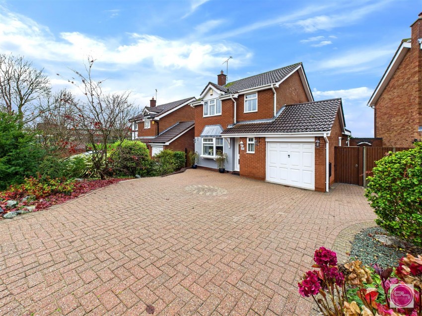 Images for 3, Orchid Close, Stapenhill, Burton Upon Trent, St