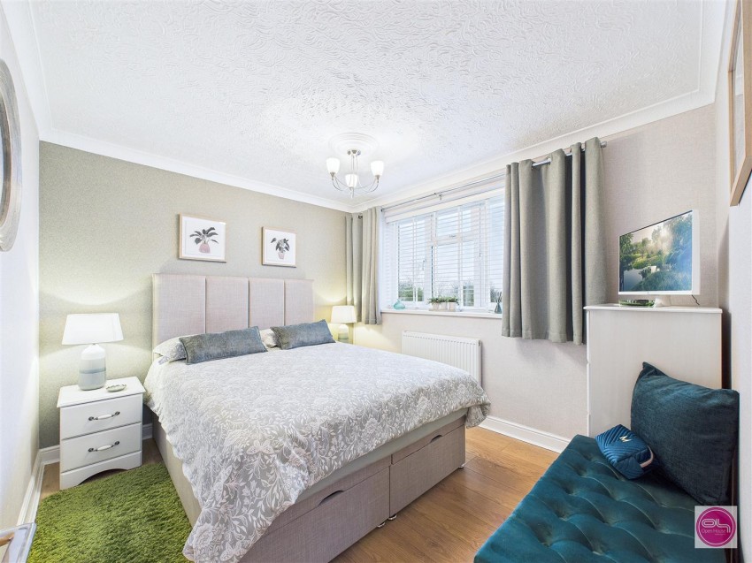 Images for 3, Orchid Close, Stapenhill, Burton Upon Trent, St