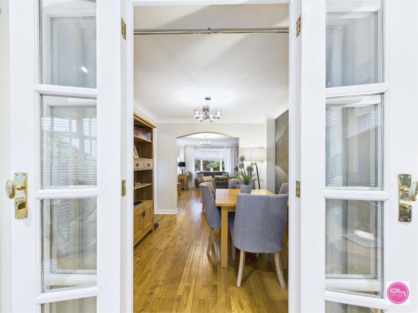 Images for 3, Orchid Close, Stapenhill, Burton Upon Trent, St