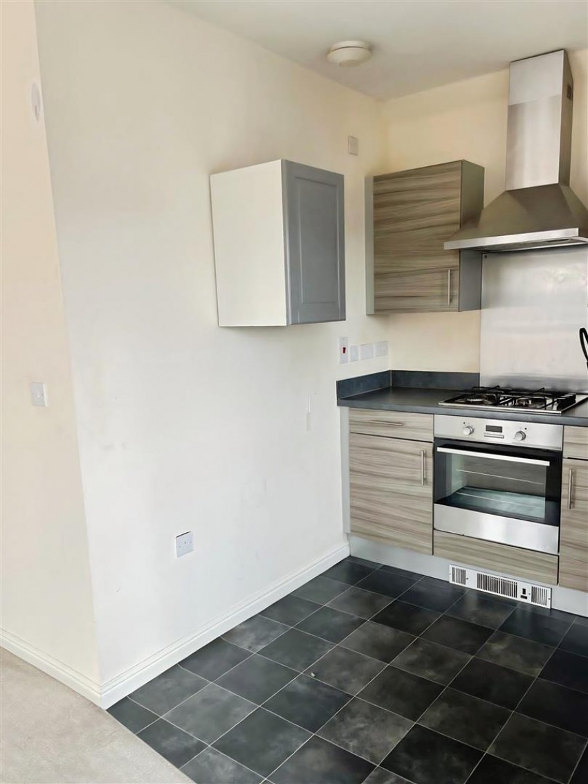 Images for Falcon Avenue, South Ockendon