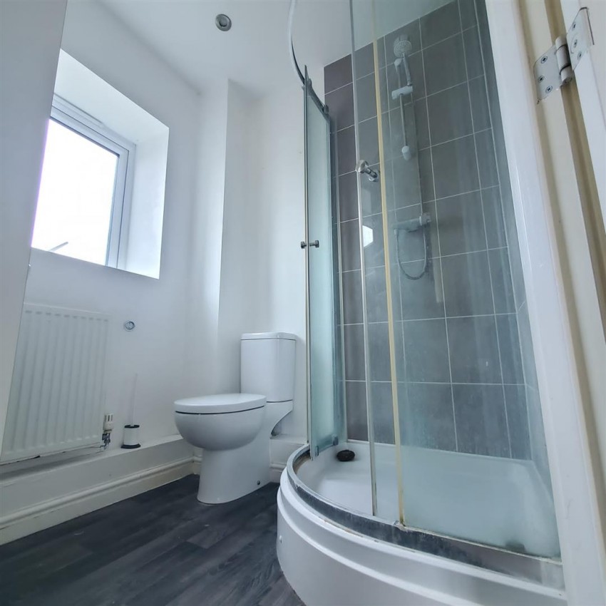 Images for Falcon Avenue, South Ockendon