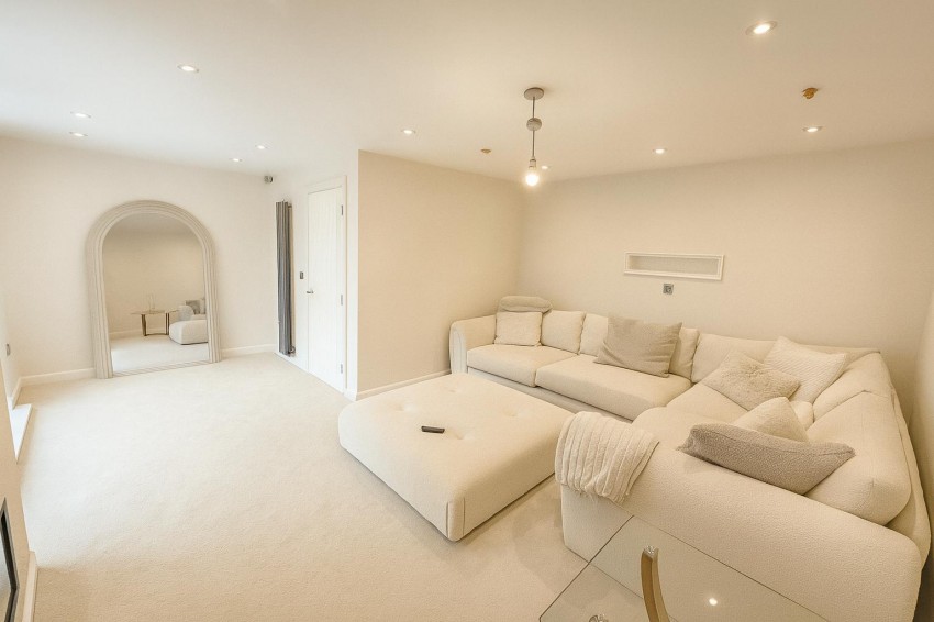 Images for Shaw Banks, Oxenhope, Keighley