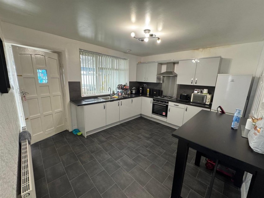 Images for Exley Crescent, Keighley
