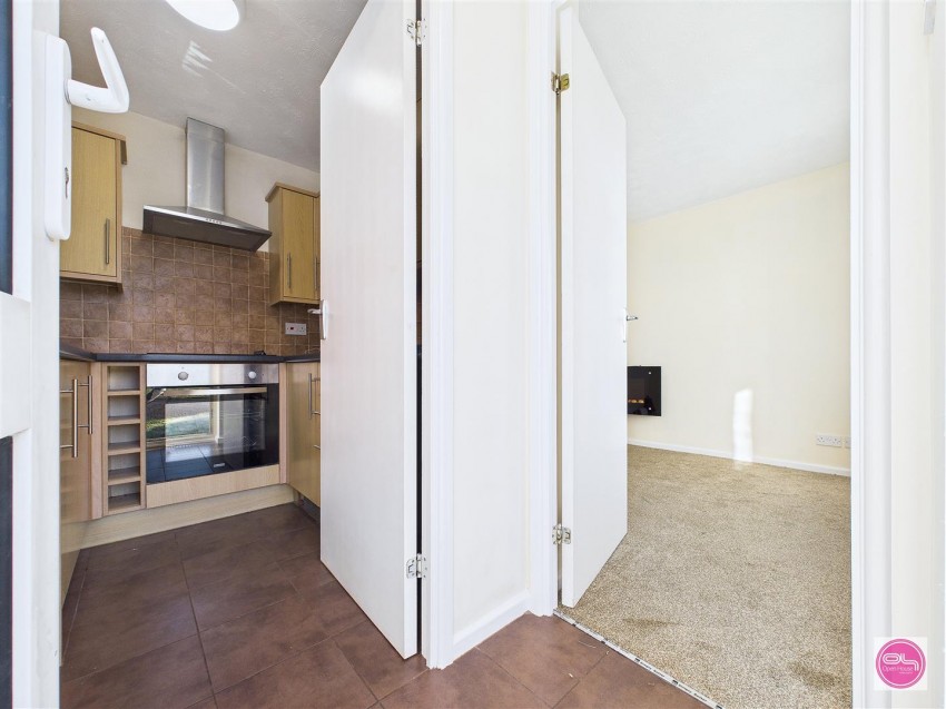 Images for Britannia Drive, Stretton, Burton-On-Trent